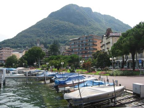 Lugano 041.jpg   33kb   26.03.2021 22:32:26
